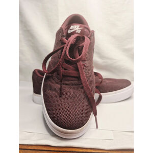Women's Nike SB Check Swoosh Sneakers US 7 Burgundy White
